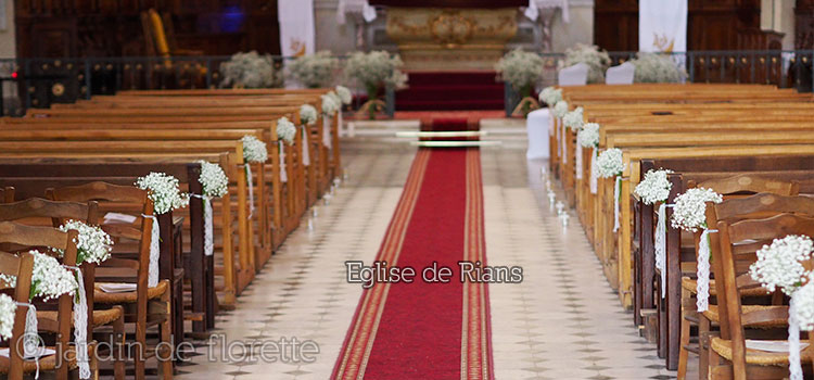 Décoration florale de l'église de Rians (83) pour un  mariage